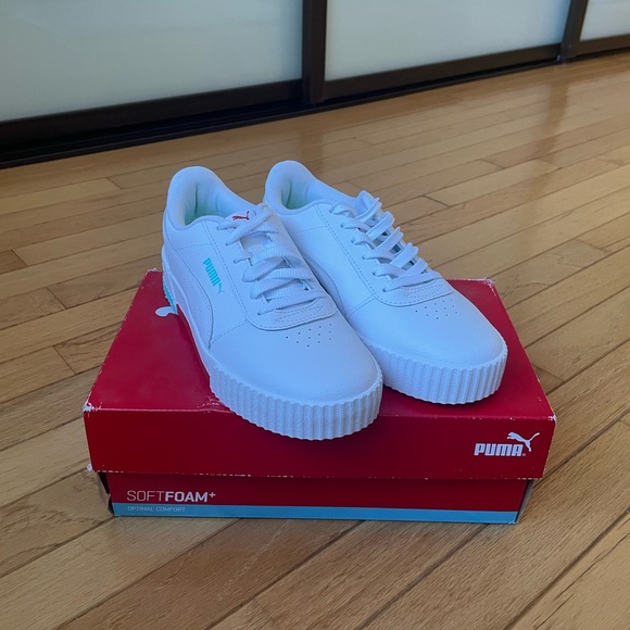 Puma Sneakers - Picture 2 of 5